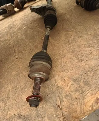 Opel Astra J Front driveshaft 13335144