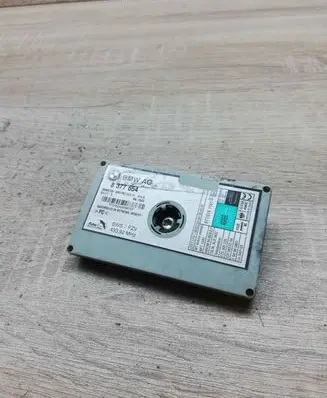 BMW X5 E53 Antenna control unit 8377654
