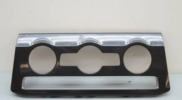 Volkswagen Tiguan Dashboard glove box trim 5NB820073A
