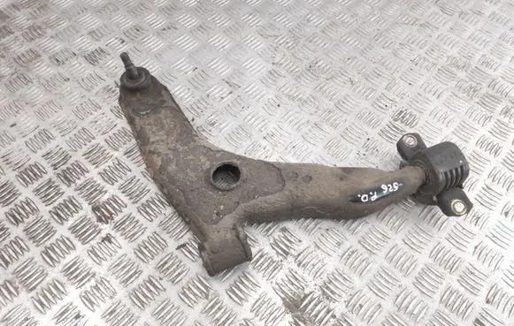 Volvo S40, V40 Front lower control arm/wishbone