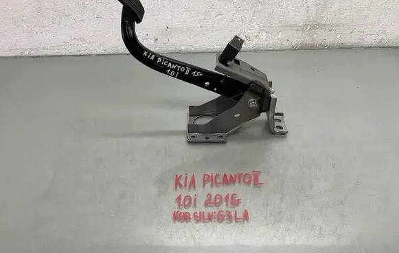 KIA Picanto Clutch pedal 