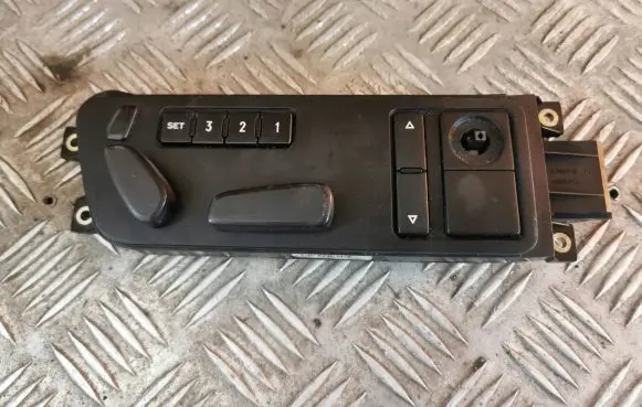 Volkswagen Touareg I Seat control switch 7L6959766B