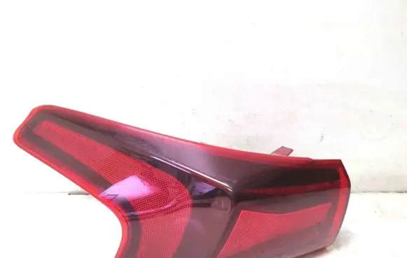 Rear/tail lights
