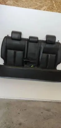 Nissan Juke I F15 Rear seat 