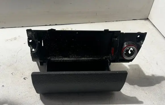Volkswagen Touran I Car ashtray 1T1857961