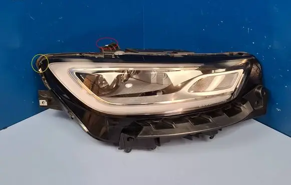 Chrysler Pacifica Headlight/headlamp P68428558AC 640000001211