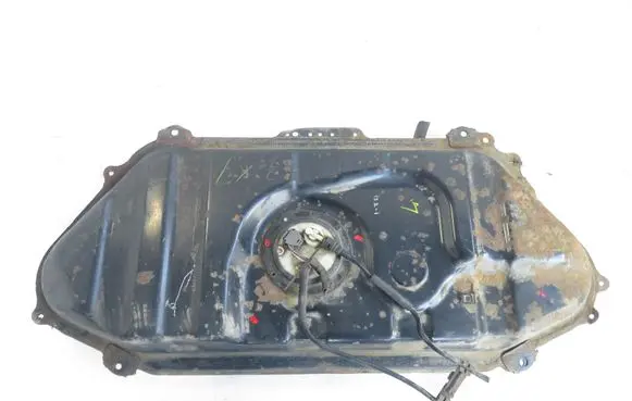 Toyota Yaris Fuel tank 