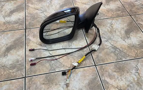 Mercedes-Benz GLE W167 Front door electric wing mirror A1678109704 A1678109301