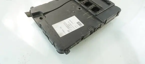 Renault Megane II Comfort/convenience module 8200525385