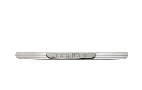 Jaguar XJ X350 Front sill trim cover 2W93F13208AC