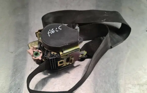Audi A6 S6 C5 4B Front seatbelt 4B0857705A 550575300A