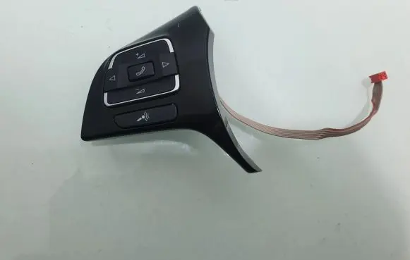 Volkswagen Touareg II Steering wheel buttons/switches 7P6959537