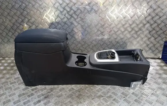Hyundai Santa Fe Center console