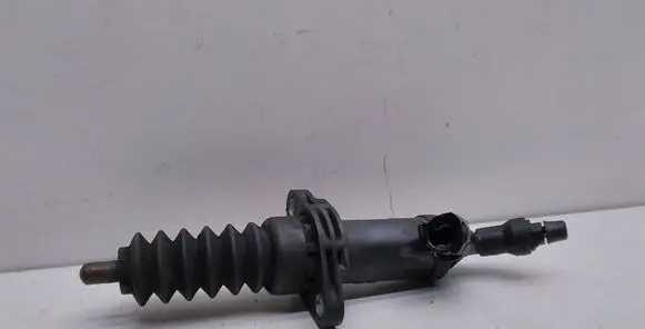 BMW 3 E90 E91 Clutch slave cylinder 6785964