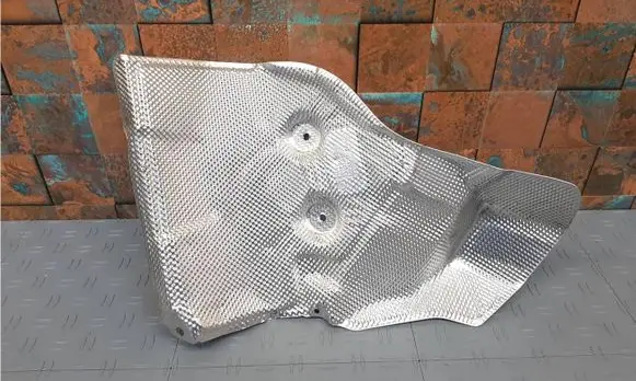 BMW XM Heat shield in engine bay 9451762 51489451762