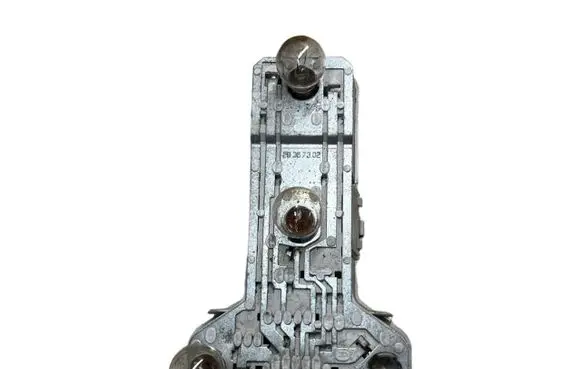 Volkswagen PASSAT B5 Tail light bulb cover holder 3B5945257 29062001