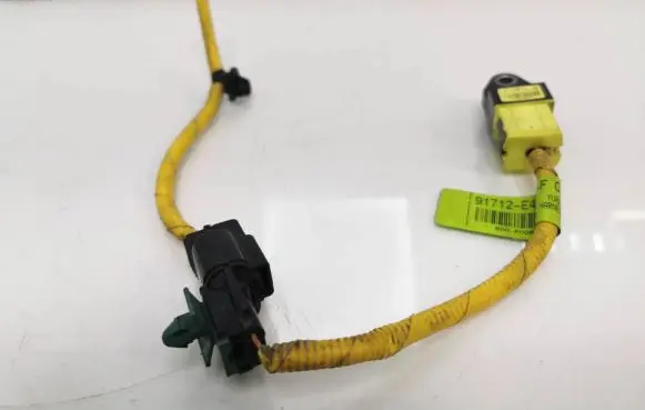 KIA Soul Airbag deployment crash/impact sensor 9592021100 FD35D131 91712e4000f