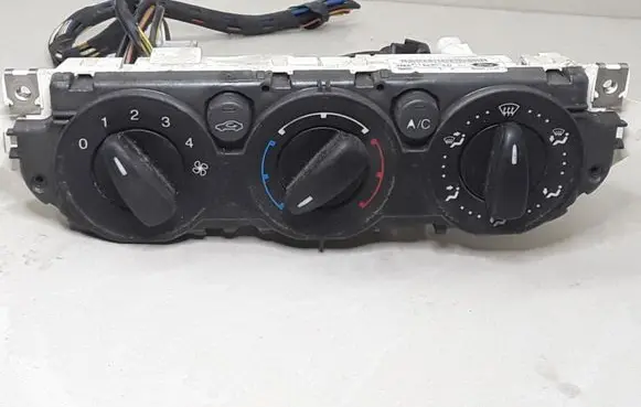 Ford Focus Climate control unit 3M5T19980AD