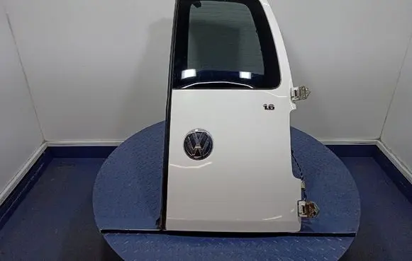 Volkswagen Caddy Rear door 