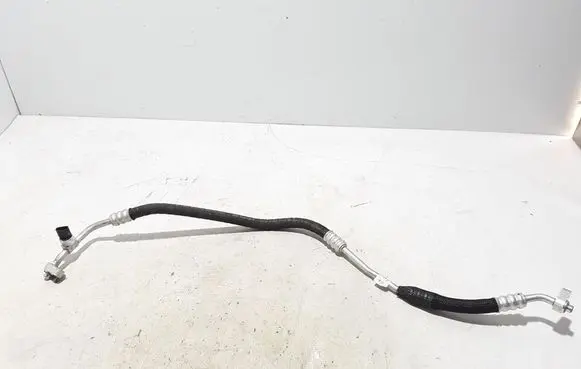 Air conditioning (A/C) pipe/hose