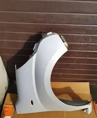 Citroen Nemo Fender