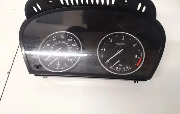 BMW X5 E70 Speedometer (instrument cluster) 62119153844 62.11-9153844