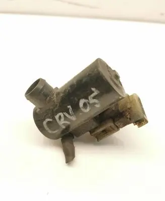 Honda CR-V Windscreen/windshield washer pump