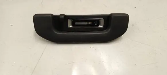 Mercedes-Benz E W214 Rear seat light A2069067000