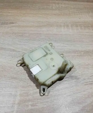 Ford Galaxy Air flap motor/actuator 95NW19E616RA