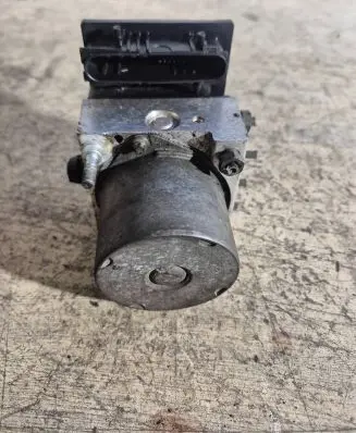 Nissan Primera ABS Pump 0265800334 4902510699