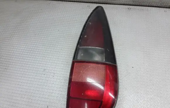 Renault Laguna I Rear/tail lights