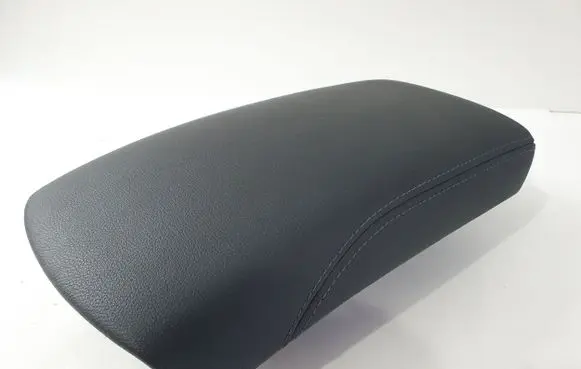 Nissan Qashqai Armrest