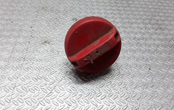 Nissan Terrano Fuel tank filler cap 