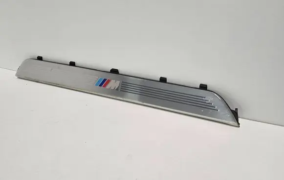 BMW 1 E81 E87 Front sill trim cover 7906818 7139162 7238938