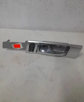 Chrysler Pacifica Other interior part LPM000001645LH SC39831