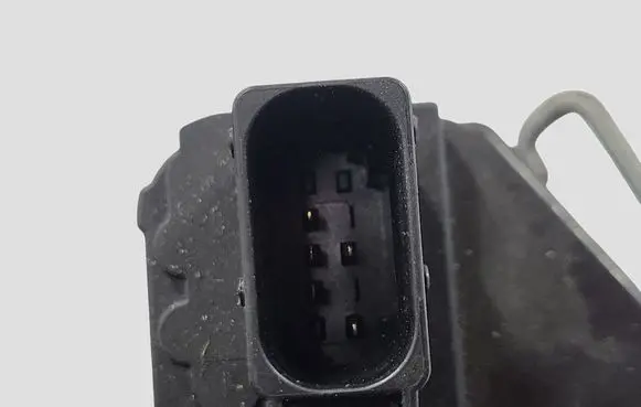Opel Insignia A Rear door lock