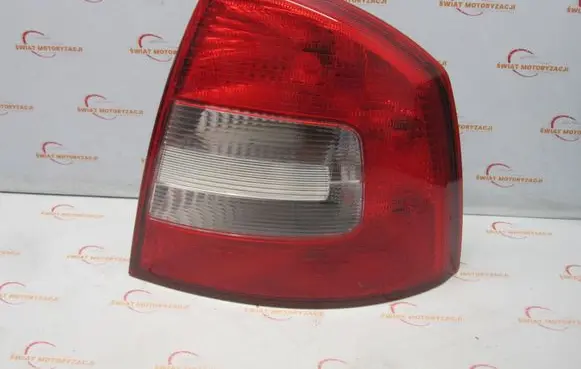 Skoda Octavia Mk2 (1Z) Rear/tail lights 1Z5945096B