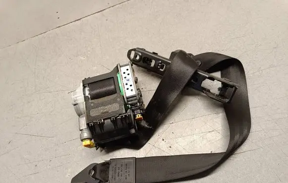 Audi Q5 SQ5 Front seatbelt 3066322 306425499G4 9064254R