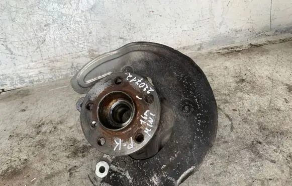 Mini One - Cooper F56 F55 Front wheel hub