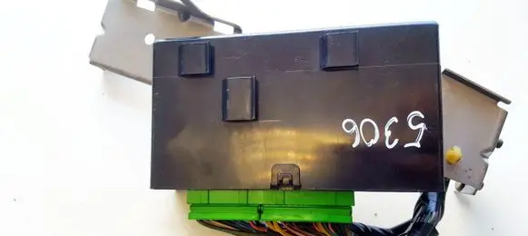 Volvo S40, V40 Alarm control unit/module 30889337 MB232300-8341