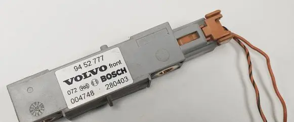 Volvo V70 Airbag deployment crash/impact sensor 9452777