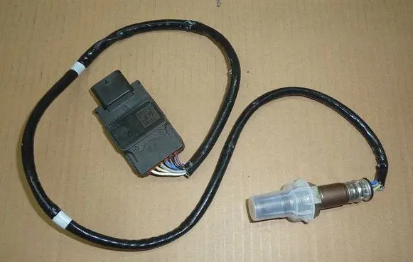 Volkswagen Tiguan Lambda probe sensor 05L907807HT