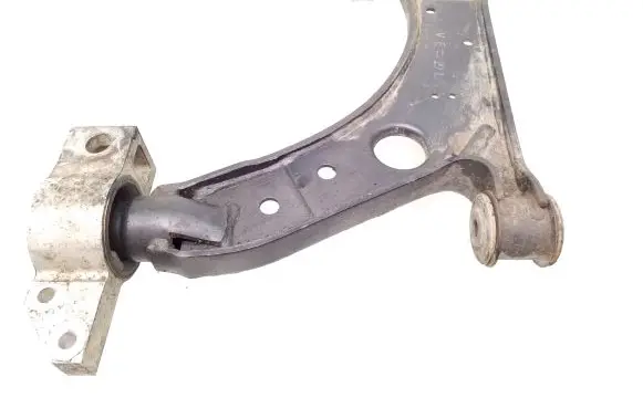 Volkswagen Caddy Front lower control arm/wishbone 62519204 1862