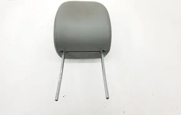 Chrysler 300 - 300C Front seat headrest 