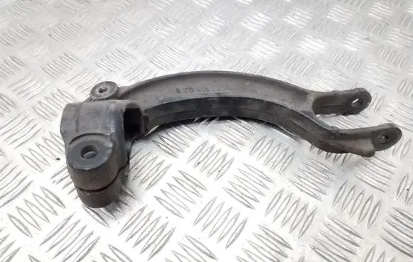 Audi A6 S6 C7 4G Lower shock absorber bracket 8K0413L