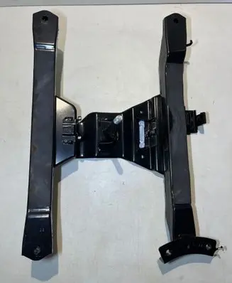 Chrysler Pacifica Spare wheel mounting bracket 68233999AE