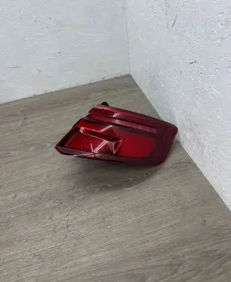Audi A3 S3 8V Rear/tail lights 8V4945092 2SD01283602