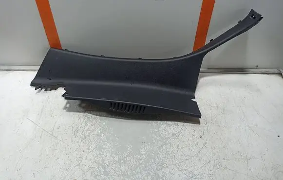 Isuzu D-Max side skirts sill cover