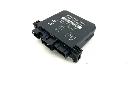 Mercedes-Benz C W203 Door control unit/module 2038206626
