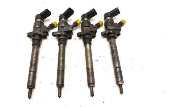 Citroen C4 I Fuel injectors set 9657144580
